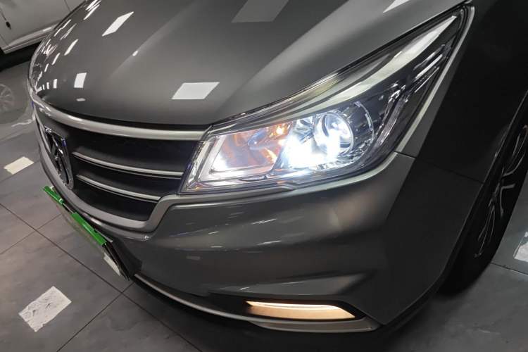 Used Baojun 730 2021 1.5L Manual Fashion Version 7 Seats
