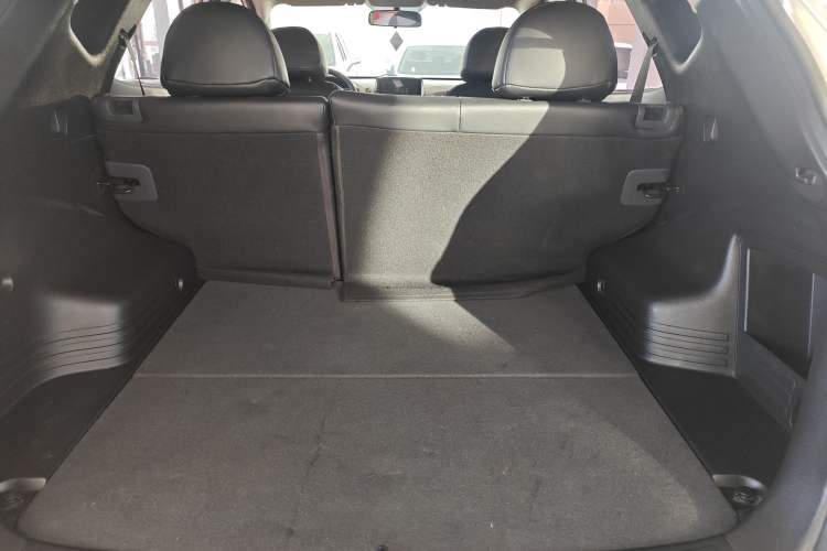 Used Hyundai ix35 2015 2.0L Manual Two-Wheel Drive Comfort Version China IV Standard