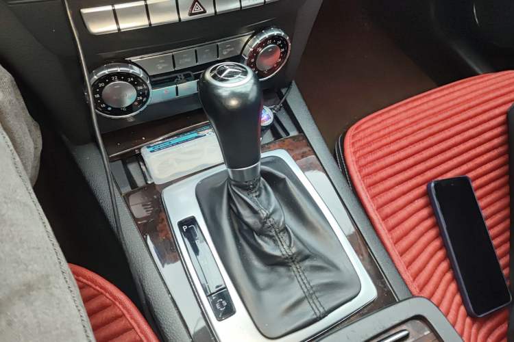 Used Mercedes-Benz C-Class 2013 C 260 CGI Elegant Model Gear Lever
