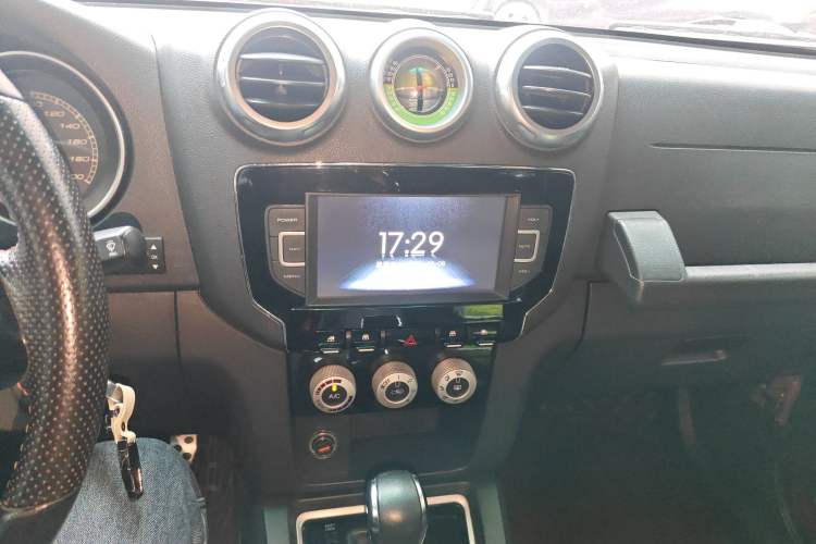 Used BAIC Off-Road BJ40 2016 40L 2.3T Automatic All-Wheel Drive Premium Edition
