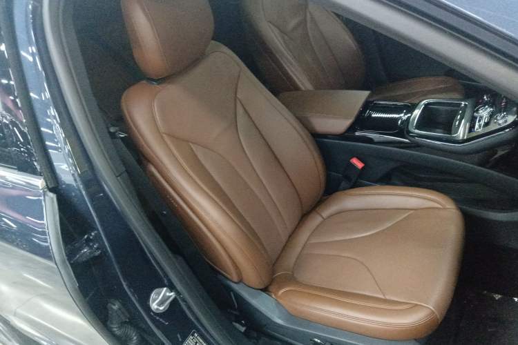 Used Lincoln Nautilus 2021 2.0T Four-Wheel Drive Luxury Edition Right Front Seat