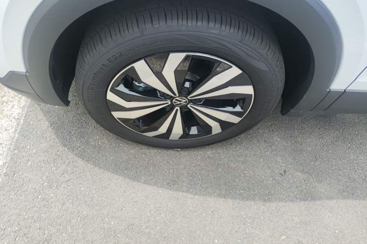 Used Volkswagen Tharu 2026 Model Xinrui 300TSI Ruiyi Edition
