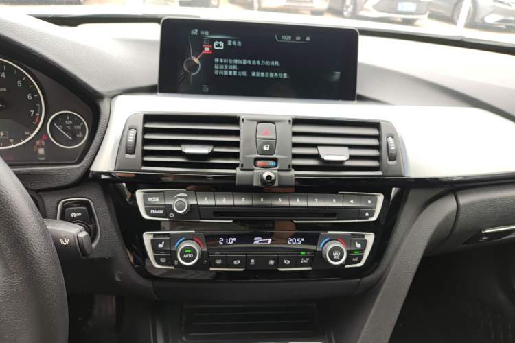 Used BMW 3 Series 2016 328Li Fashion Model
