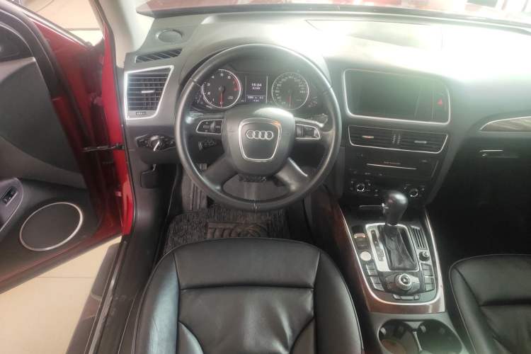 Used Audi Q5 2012 2.0TFSI Comfort Version Steering Wheel