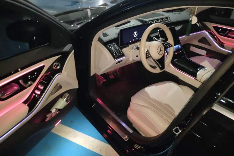 Used Mercedes-Benz S-Class 2022 S 400 L Luxury Model
