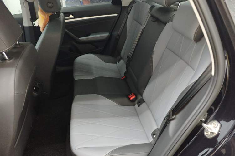 Used Volkswagen Lavida 2023 1.5L Automatic 5 Million Edition Left Rear Seat