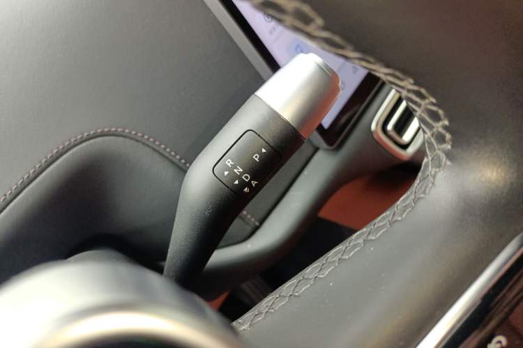 Used Li Auto L8 2023 Pro Model