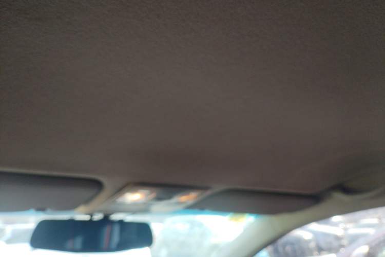 Used Kia K2 2015 Sedan 1.4L Automatic GLS Headliner