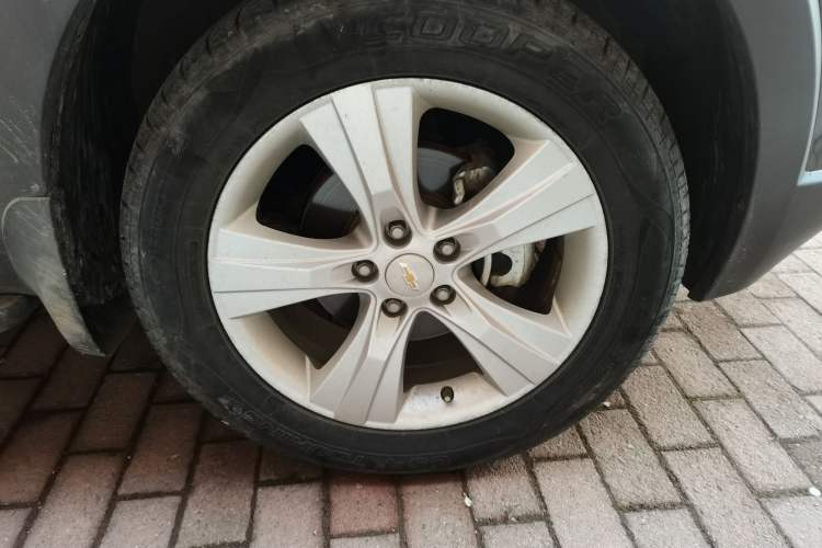 Used Chevrolet Captiva 2012 2.4L 4x4 Flagship Edition 7 Seats