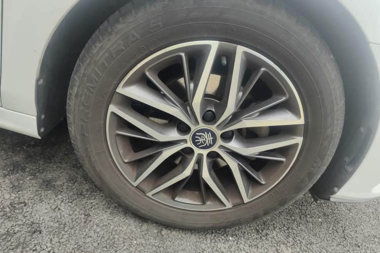 Used BYD Qin Pro New Energy 2019 EV Super Edition High-Power Long-Range Smart-Connected Cutting-Edge Model