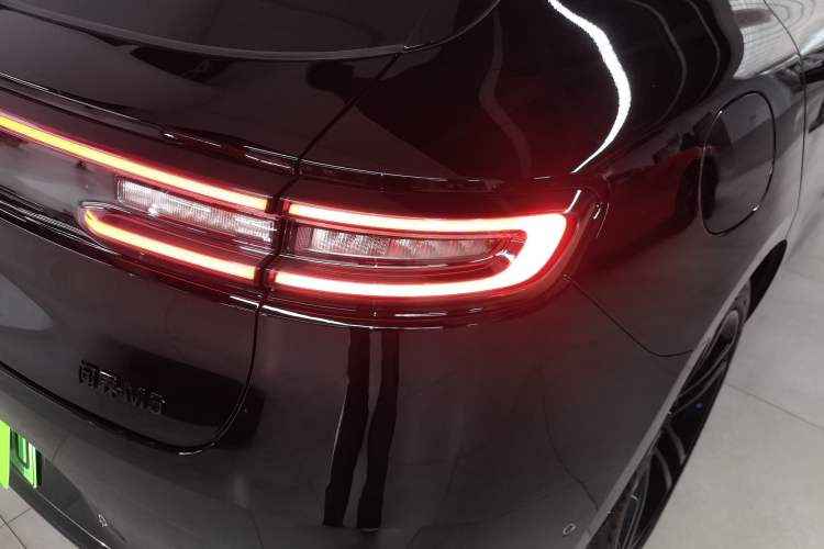 Used Hima AITO M5 2025 Extended-Range Ultra Rear-Wheel-Drive Version Right Rear Taillight