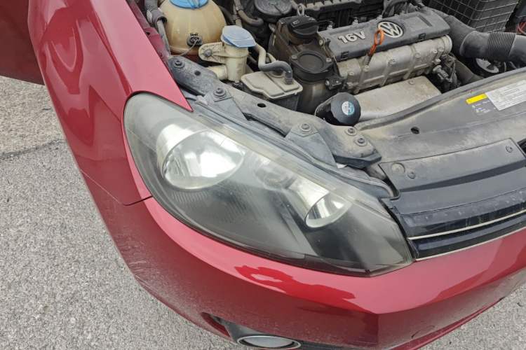 Used Volkswagen Golf 2012 1.6L Automatic Comfort Model Right Front Headlight