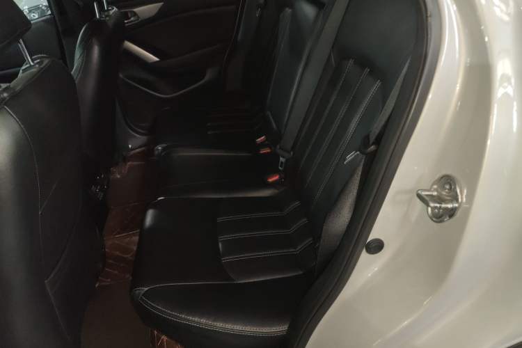 Used Mazda CX-4 2018 2.0L Automatic Two-Wheel Drive Blue Sky Exploration Version China V Standard