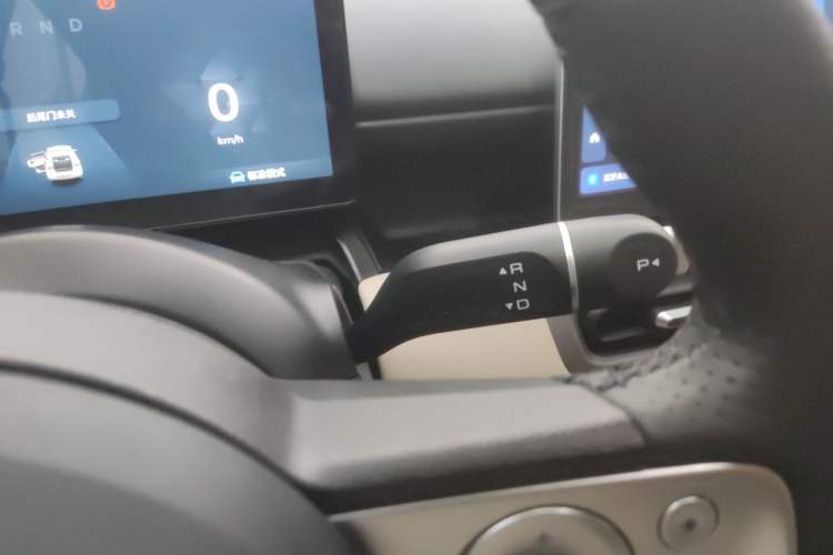 Used Wuling Bingo PLUS 2024 330 km Range Five-Seater Version