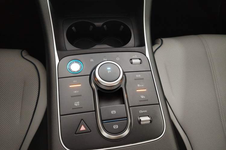 Used BYD Destroyer 05 2024 HONOR Edition DM-i 55KM Luxury Model
