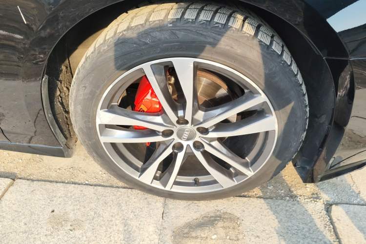 Used Audi A6L 2019 40 TFSI Luxury Dynamic Model
