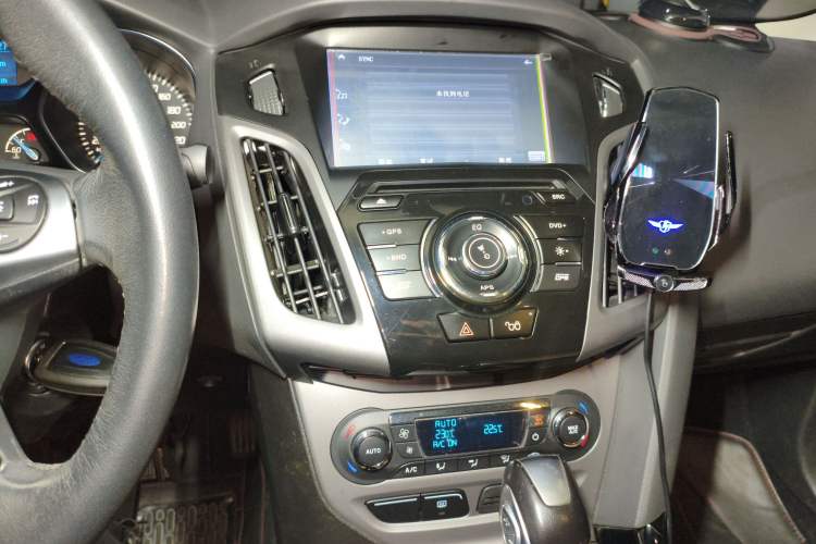 Used Ford Focus 2012 Sedan 1.6L Automatic Comfort Model