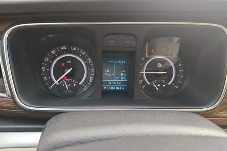 Used Buick GL8 2018 28T Luxury Model China VI Standard