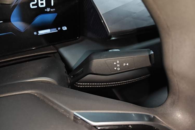 Used Dongfeng Aeolus SKY EV01 2023 445km PRO
