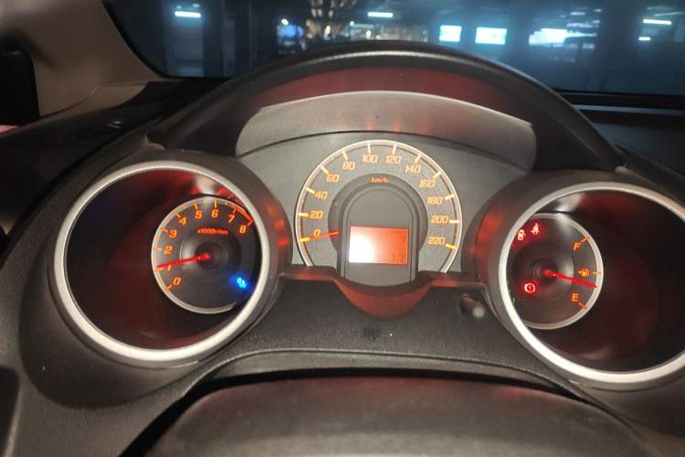 Used Honda Fit 2011 1.5L Automatic Luxury Edition