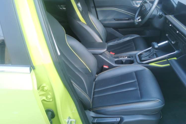 Used Wuling Alvez 2022 1.5T CVT Trendy & Cool Edition