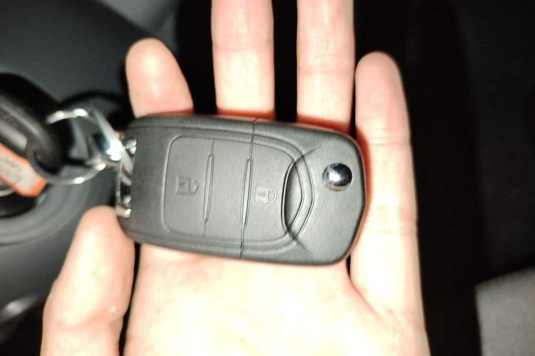 Used Wuling Yangguang 2025 Model 400km Bus Edition—Comfort Edition
