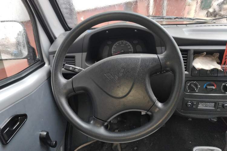 Used Wuling Zhiguang 2023 1.5L Practical Version 5/7 Seats