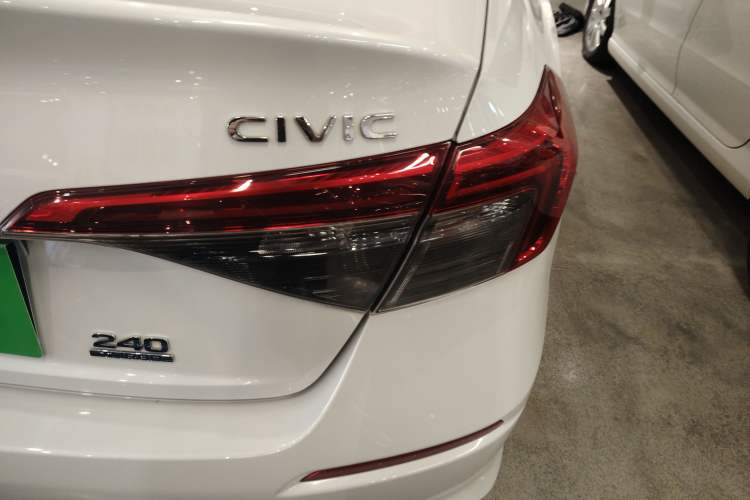 Used Honda Civic 2023 240TURBO CVT Dynamic Edition Right Rear Taillight
