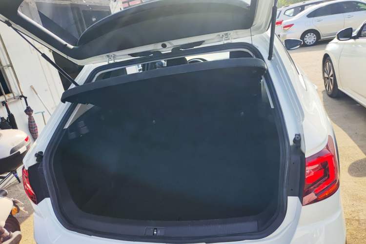 Used Volkswagen C-TREK 2020 1.5L Automatic Fashion Edition Trunk