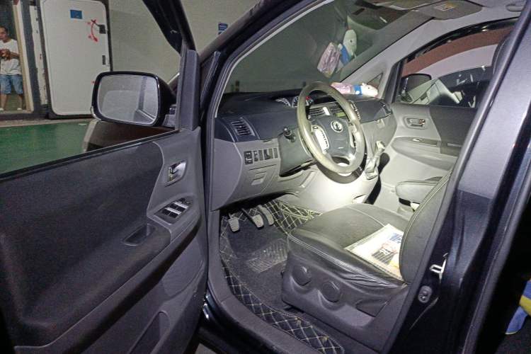 Used Great Wall V80 2012 1.5T Manual Yashang Trim