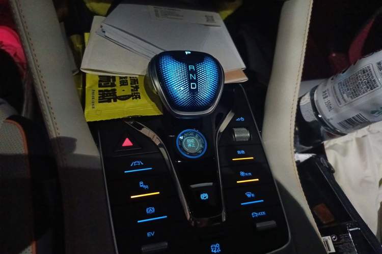 Used BYD Song PLUS New Energy 2021 DM-i 51KM Prestige Model Gear Lever