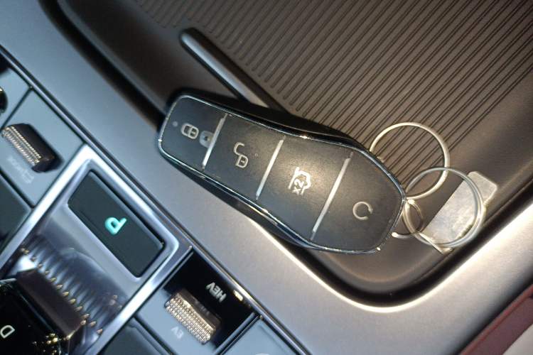 Used BYD Seal 07 DM-i 2025 Intelligent Driving Version DM-i 1.5T 125 km Range Flagship Edition