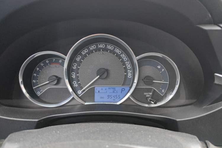 Used Toyota Corolla 2014 1.6L CVT GL Instrument Cluster
