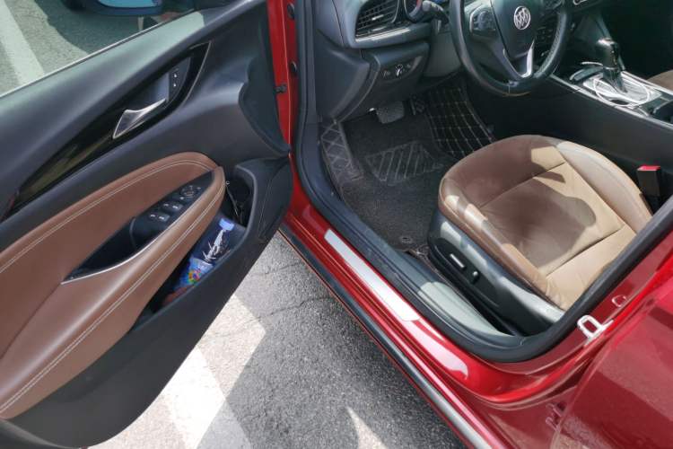 Used Buick Regal 2017 20T Elite Edition Driver Seat