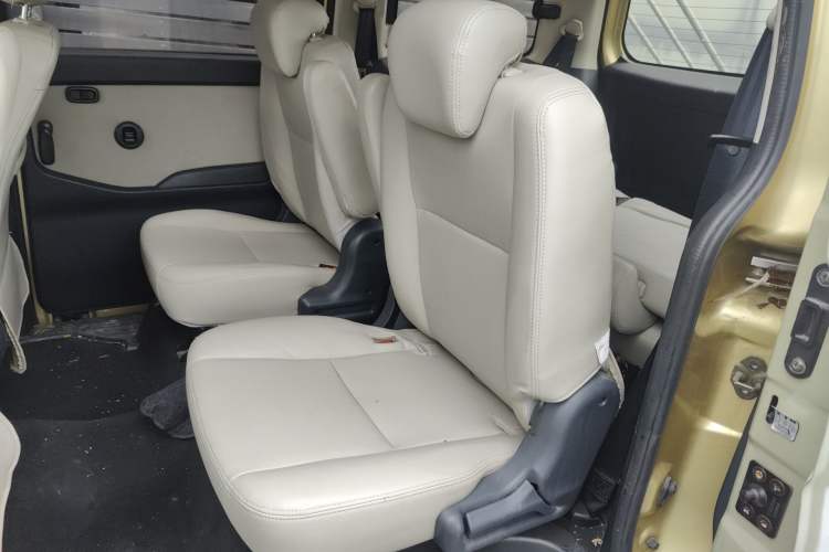 Used CHANGAN KAICHENG Ounuo S 2015 1.5L Jin Ouno Standard Model