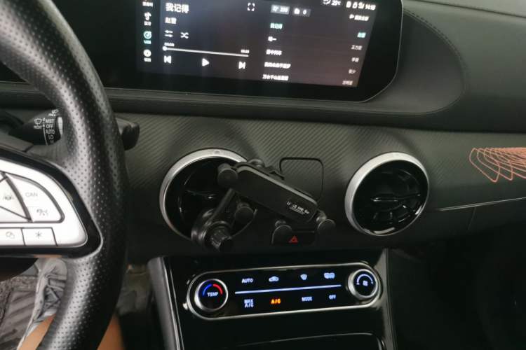 Used FORTHING T5 EVO 2021 1.5TD DCT Glory Edition