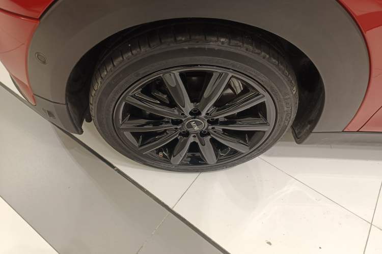 Used MINI MINI 2018 1.5T COOPER Artist Five-Door Edition
