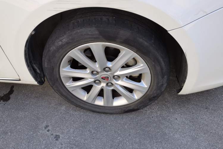 Used Roewe 950 2015 1.8T Elite Edition Right Front Wheel Hub