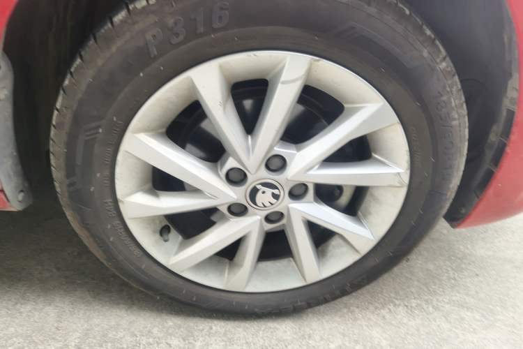 Used Skoda Rapid Spaceback 2020 1.5L Automatic Standard Edition
