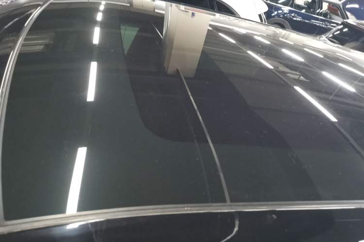 Used Land Rover Range Rover Evoque 2021 Range Rover Velar 249 PS R-Dynamic S Performance Edition