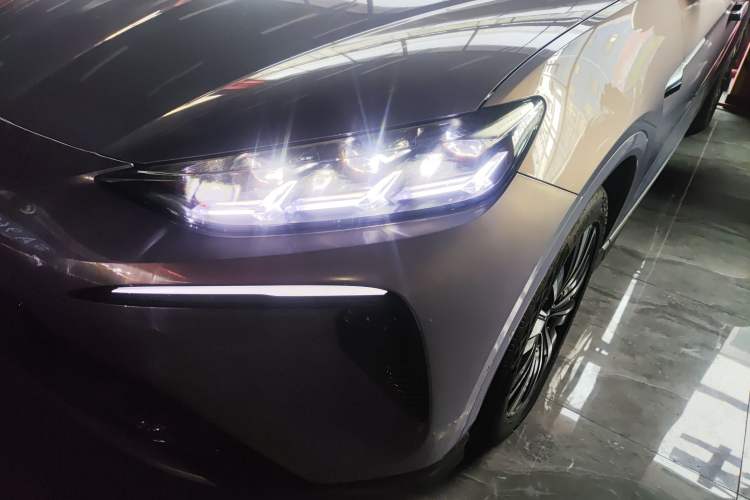 Used Denza N7 2025 702 Intelligent Driving Dual-Laser Luxury Edition
