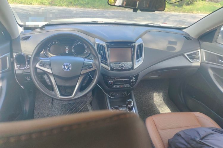 Used CHANGAN Eado New Energy 2018 1.0T PHEV Navigation Model Center Console