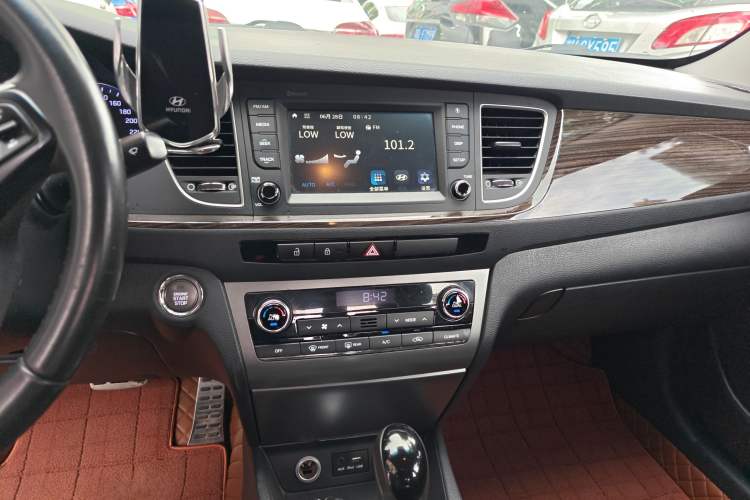 Used Hyundai Mistra 2016 1.6T Automatic Flagship TOP Model
