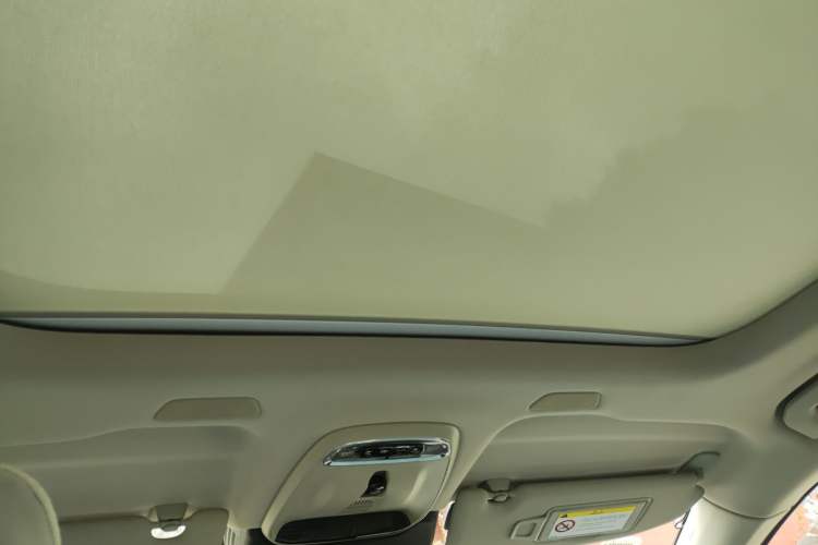 Used Volvo XC60 2019 T5 4x4 Smart Edition China V Standard Headliner