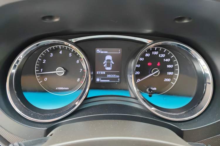 Used Wuling Hongguang 2015 1.5L S1 Comfort China V Standard
