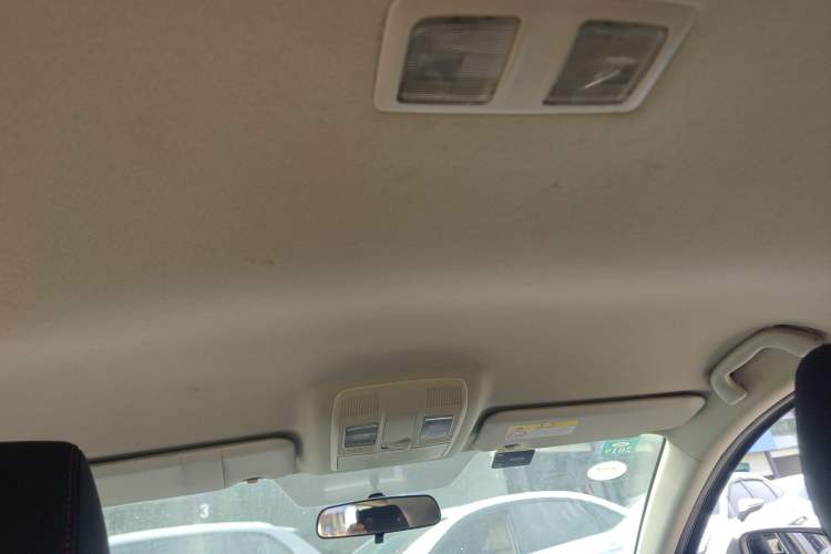 Used Mazda 3 Axela 2017 Hatchback 1.5L Automatic Comfort Model Emission Standard China V