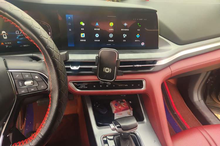 Used Changan CS75 PLUS 2022 1.5T Automatic Luxury Model
