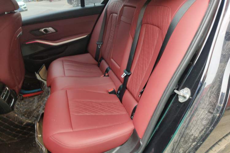 Used BMW i3 2024 eDrive 40 L Midnight Edition Left Rear Seat