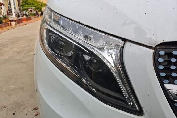 Used Mercedes-Benz Vito 2016 2.0T Business Edition
