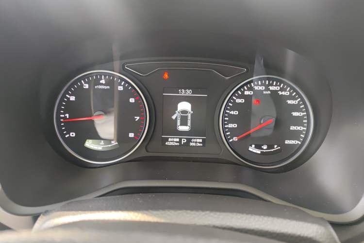 Used SOL X8 2021 300T DCT Luxury Smart Connect Edition 6 Seats